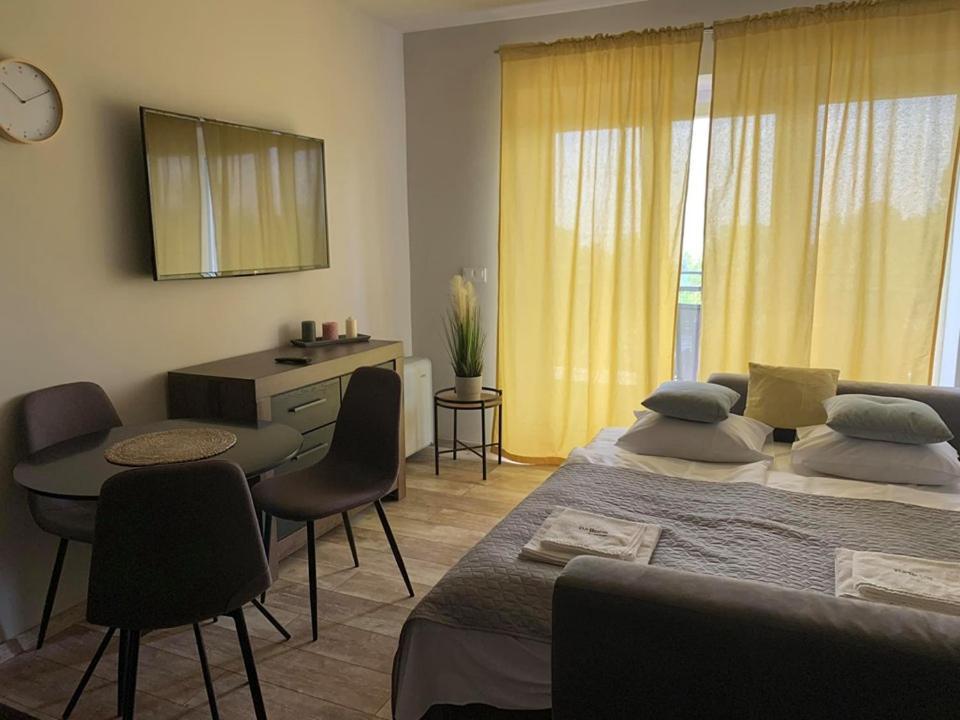 Balkon Apartmanház Panzió Balatonfüred Esterno foto